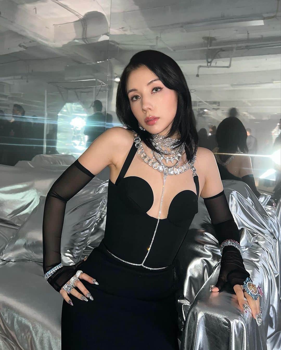 仲里依紗さんのインスタグラム写真 - (仲里依紗Instagram)「💎🗽✨🩷 @swarovski   #スワロフスキージュエリー #SWAROVSKIxSKIMS #SwarovskionFifth #SwarovskiFifthAvenue #Swarovski #pr」11月10日 1時52分 - riisa1018naka