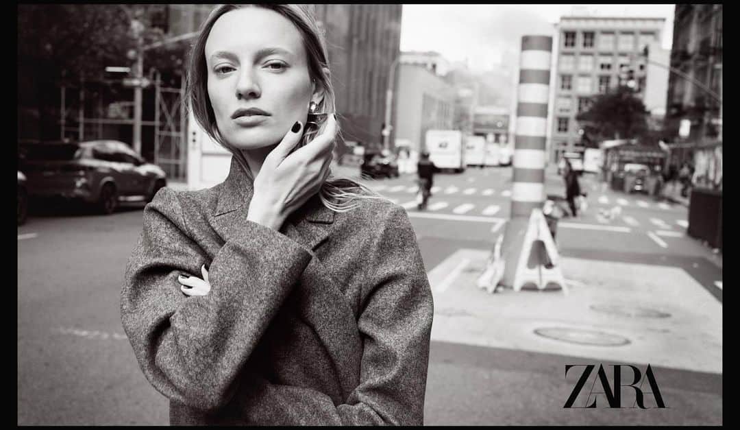 マヤ・ステッパーのインスタグラム：「New work for Zara shot in NYC 🌪️」