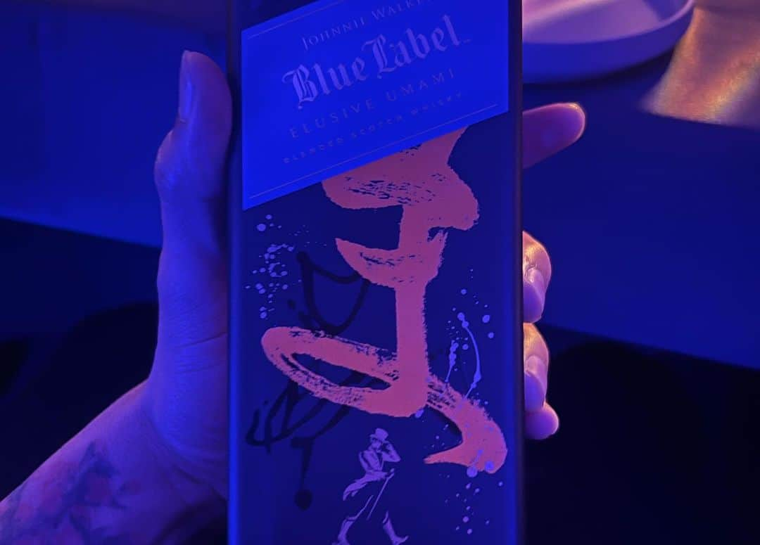 今村怜央さんのインスタグラム写真 - (今村怜央Instagram)「ALIでもライブ呼んでくれた　@johnniewalkerjapan のイベントにて。 新作旨し。 #PR  #jwumami #ジョニーウォーカーブルーラベル」11月10日 2時25分 - guerrilla_works