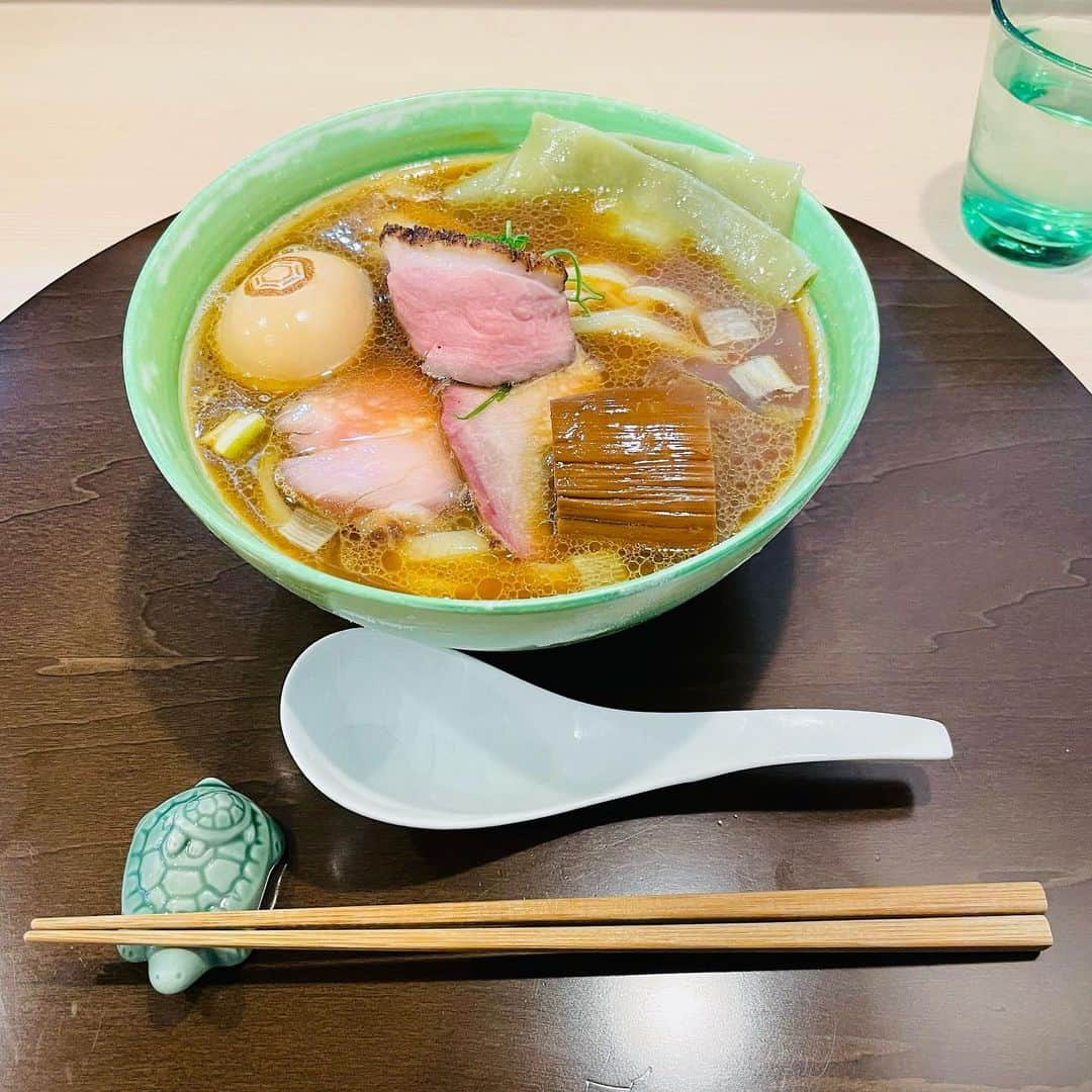 パーマ大佐さんのインスタグラム写真 - (パーマ大佐Instagram)「#手打麺祭かめ囲 さん #柴崎駅 #調布市  に行ってきました😌 極太の自家製麺が美味しかったです✨  #パーマ大佐  #麺スタグラム」11月10日 2時21分 - pa_mataisa