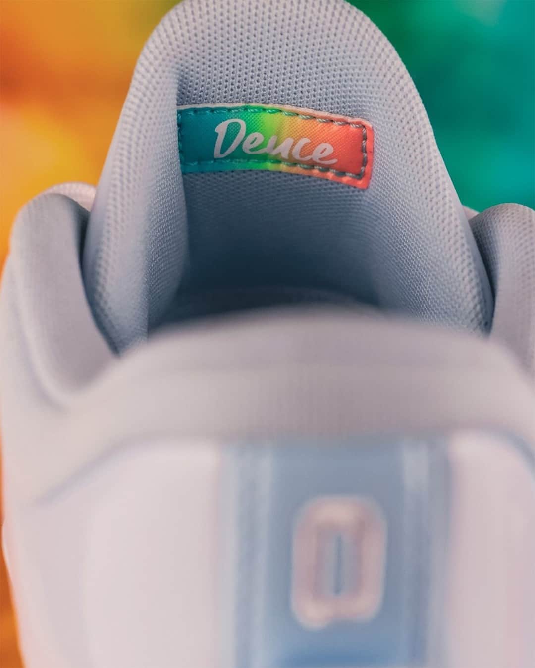 Sneaker Newsさんのインスタグラム写真 - (Sneaker NewsInstagram)「Jayson Tatum's son Deuce loves sno cones 🍧? Make them into a colorway. Should Jordan Brand release this PE?⁠ LINK in bio for a closer look.⁠ ⁠ 📷️: @uninstructedvision」11月10日 2時31分 - sneakernews