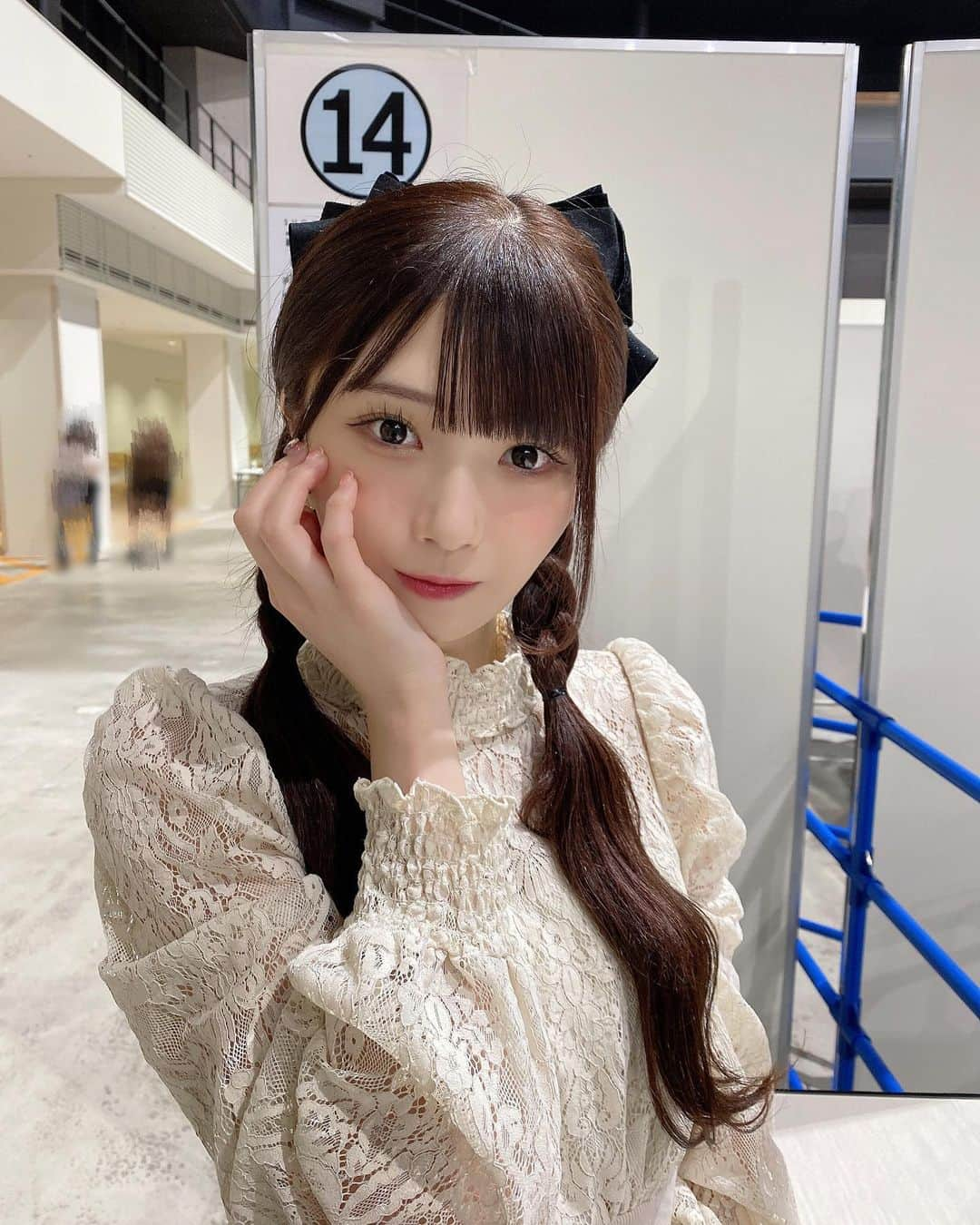 菅波美玲さんのインスタグラム写真 - (菅波美玲Instagram)「. 対面お話し会の時のお洋服はこんな感じでした...！👗  明日明後日のオンラインイベントもよろしくお願いします！」11月10日 13時50分 - suganami_mirei_