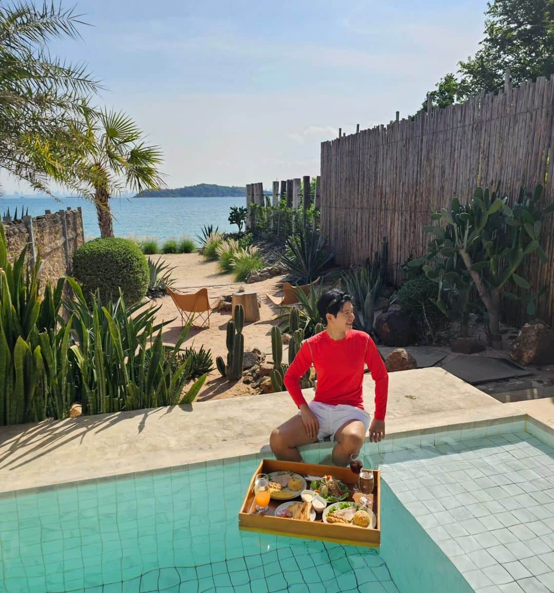 アイス・サランユーさんのインスタグラム写真 - (アイス・サランユーInstagram)「Quality Breakfast at Koh Larn,Chonburi อยากตื่นเช้ามาแบบนี้ทุกวัน แต่ ร่างจริงตอนนี้นั้น เข้า Studio ถ่ายรายการตั้งแต่ 7:00 😄 #เกาะล้าน #ชลบุรี #ไอซ์ศรัณยู #เที่ยวทั่วไทยกับไอซ์ศรัณยู #kohlan  #casablancakohlan  #icesarunyu」11月10日 12時29分 - icesarunyu