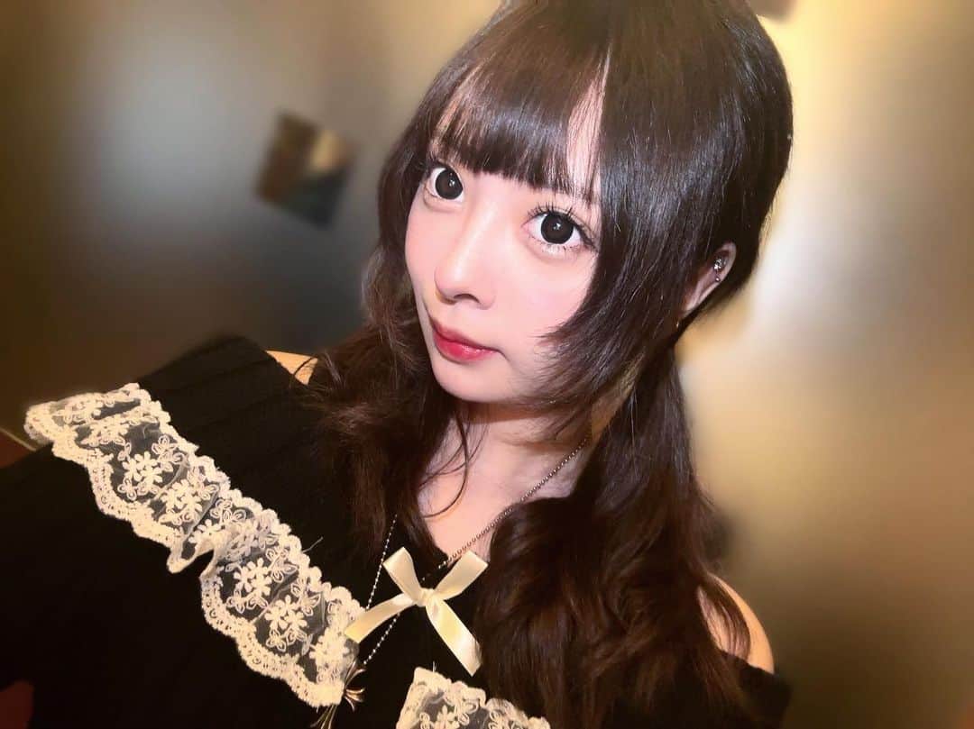 ひまちさんのインスタグラム写真 - (ひまちInstagram)「天才的なマツエク屋さん見つけたから皆におすすめしたい😍 【 @sheer__kiko 】可愛くして頂いてありがとうございました♡」11月10日 12時34分 - himati_1021