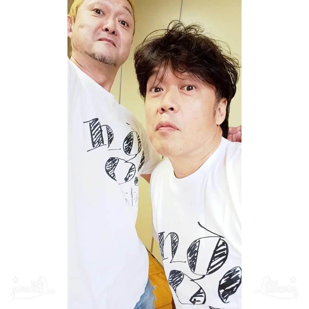 松本隆博のインスタグラム：「。 今日は、かせやんが音響担当してくれます‼️ とっても心強いわーー(ﾉ˶>ᗜ​<˵)ﾉありがとう かせやん❀( ⸝⸝•ᴗ•⸝⸝ )❀ ギターリストでギターリストでギター講師 で極真黒帯で、内装工事屋で、おっとこまえ。 今日は宜しく🙏  還暦少年 松本隆博」