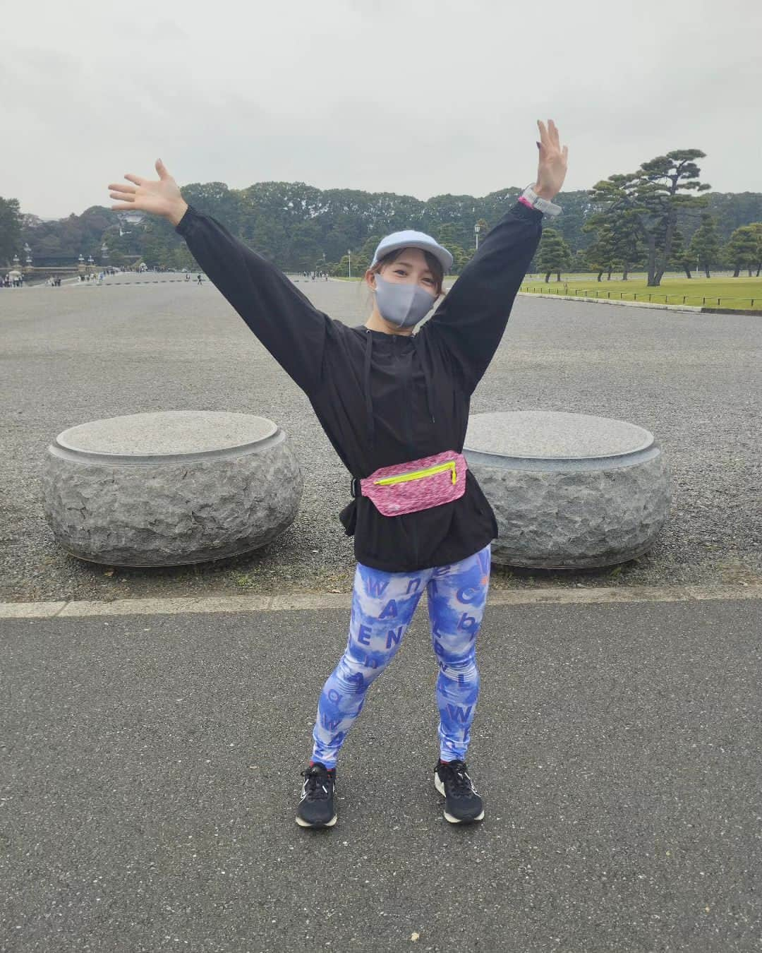 才木玲佳のインスタグラム：「雨に降られない朝のうちにラン行ってきたーーーー！🏃‍♀✨✨✨ いつもより少し速いペースで走ってたら、ランニングウォッチに「速すぎます」と！😳 けどそのペースで走りきった！頑張った！えらい！表彰されるべき！ 、、と、自分を褒めてあげるのも大事よね☺️💓」