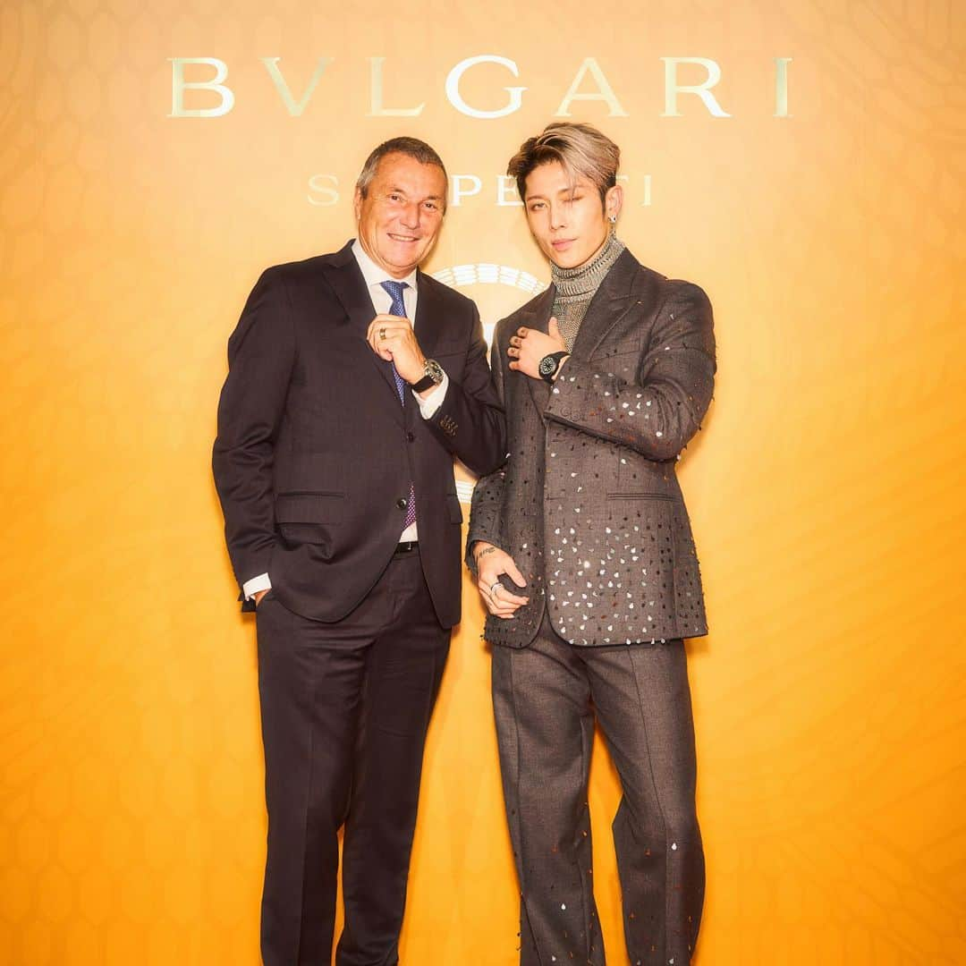 雅-MIYAVI-のインスタグラム：「@bulgari night in Tokyo. Congratulations on the 75th anniversary of #Serpenti  Big love to all the #Bvlgari fam   🐍🐍💚  #Bvlgari  #Serpenti75 #PR」