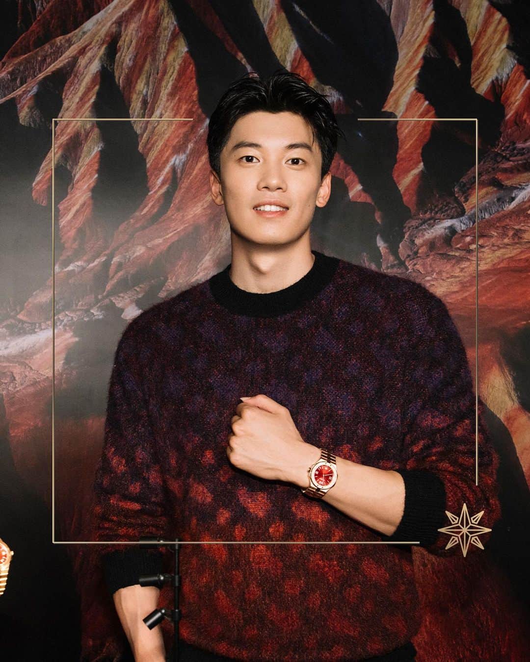ショパールのインスタグラム：「#Chopard Friends of the Maison @shunshun110 and @zhanglinghe__1230 took flight at the Alpine Eagle Shanghai Exhibition hosted by the Maison Copresident Karl-Friedrich Scheufele.  Join them and explore the #AlpineEagle timepiece collection, where timepieces are inspired by the soaring eagle and majestic mountains.  #ManWithAVision #StarsInChopard #ChopardWatch #SwissMade #LuxuryWatch」