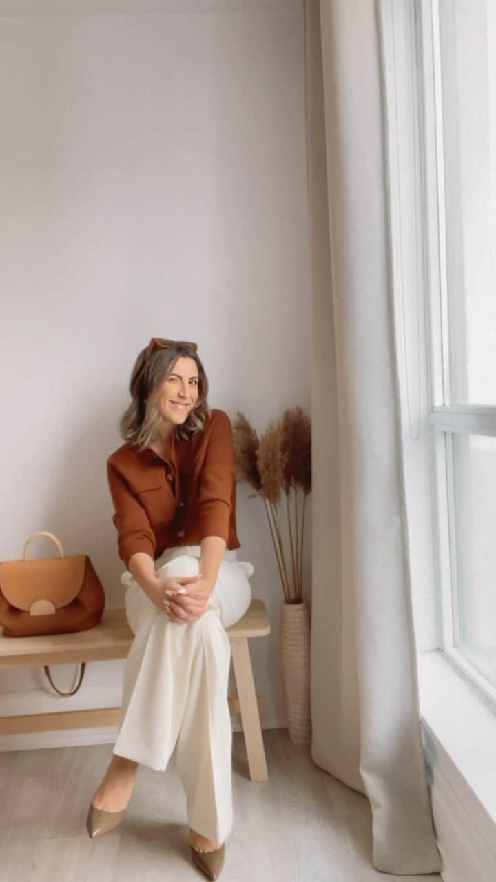 Stephanie Sterjovskiのインスタグラム：「Day 08 | A cream trouser to take you from pairing brown for fall to winter white tone on tones (almost done this series and already excited for my next one around holiday dressing) 😉 Shop now on my LTK: https://liketk.it/4njzZ #elevatedfallstyle #sezanelovers #sezane #ltkworkwear」