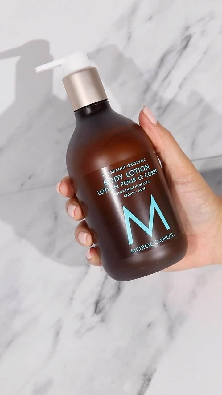 Moroccanoilのインスタグラム：「FREE Body Lotion? Say no more. 🏃‍♀️ Spend $85 or more to get a full-sized bottle on us- ends 11/11!   *US Only」