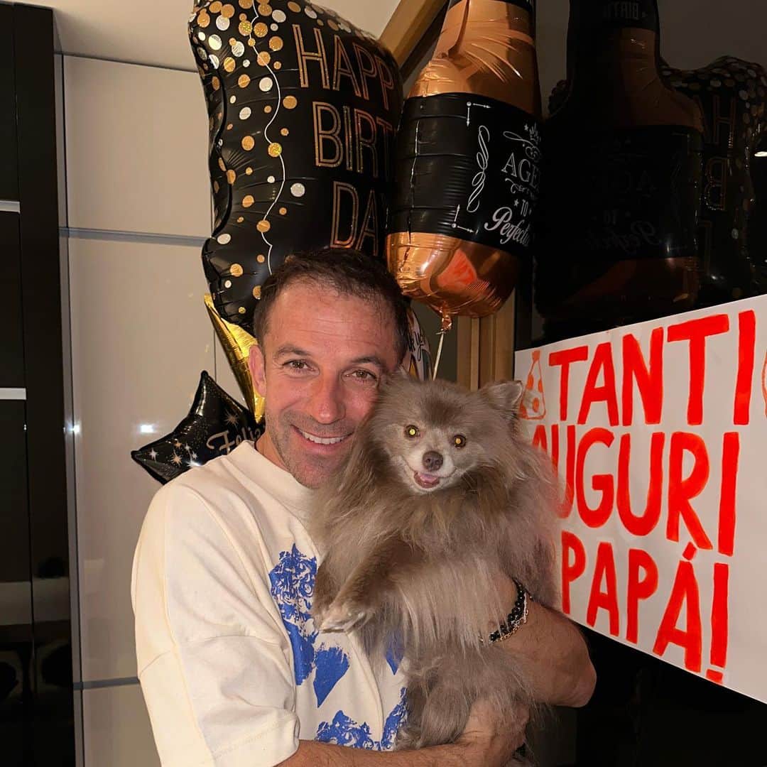 アレッサンドロ・デル・ピエロのインスタグラム：「November 9th! Happy Birthday Dad!!」