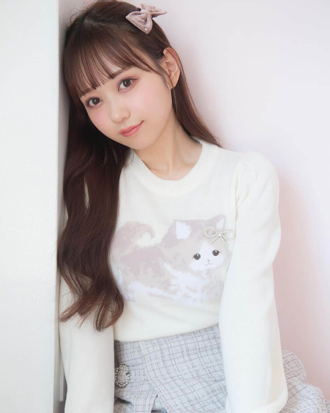 evelynのインスタグラム：「AKB48 大盛真歩さんが着るevelyn冬コレクション🐰♥︎ ㅤㅤㅤㅤㅤㅤㅤㅤㅤㅤㅤㅤㅤ 【通販にて先行受注開催中】 #evelyncatニット ¥7,400 【OW/PI/IGY】 ㅤㅤㅤㅤㅤㅤㅤㅤㅤㅤㅤㅤㅤ #evelyn #エブリン」