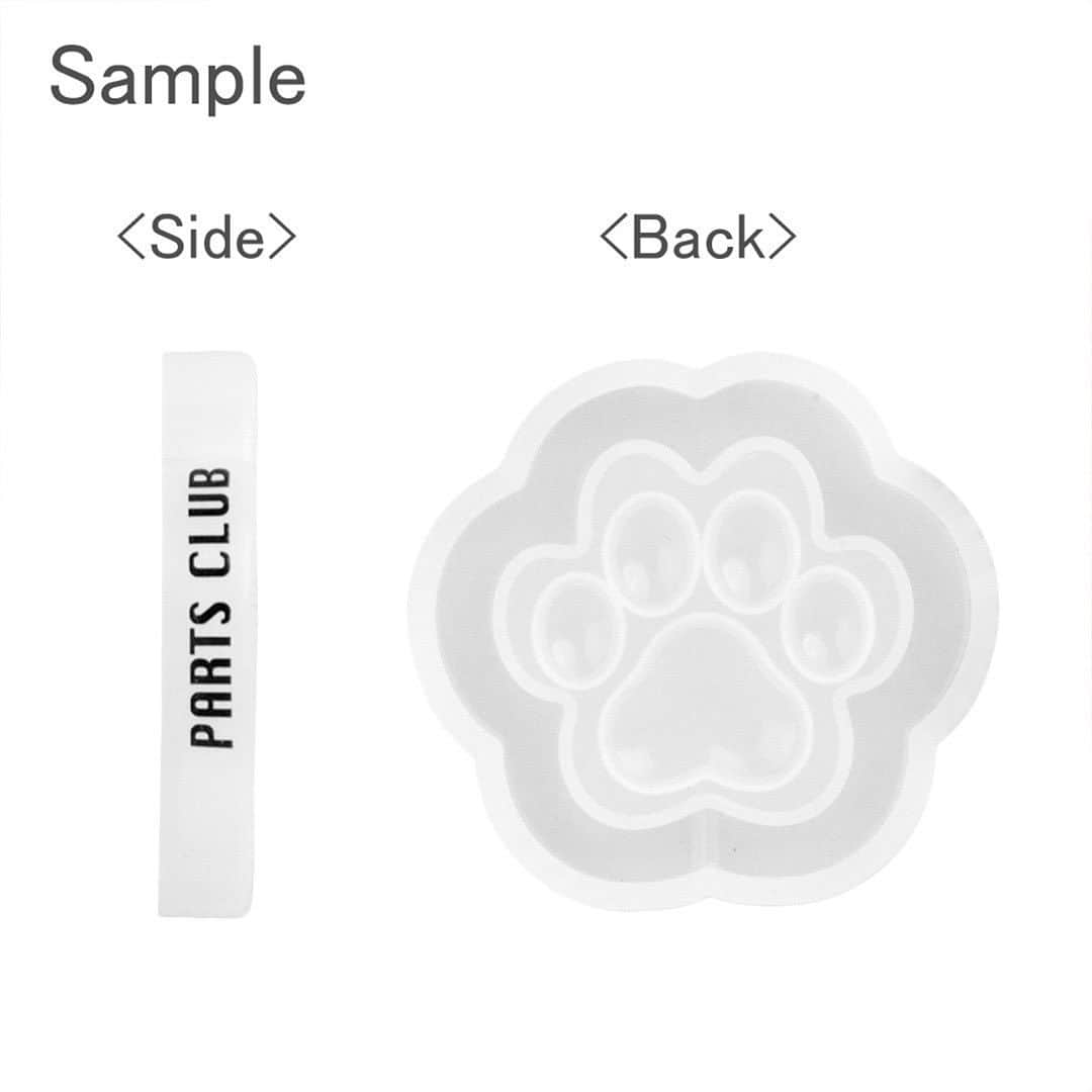 パーツクラブ Partsclub 公式アカウントさんのインスタグラム写真 - (パーツクラブ Partsclub 公式アカウントInstagram)「♡ 《New arrival》 全店舗：販売中 オンラインショップ：販売中 ⁡ UVレジンに使用できるクラフト用のシリコン型です。 ぷくぷく可愛い肉球型が新登場♪ 中に入れたパーツがシャカシャカ動いてかわいいシェイカーパーツを作ることができます。 ⁡ ⁡ ⁡ ━━━━━━━━━━━━━━━━ ※商品の入荷状況、お取り扱いは店舗により異なります。ご利用の店舗に直接お問い合わせ下さい。 ━━━━━━━━━━━━━━━━ #partsclub #handmade #accessory #パーツクラブ公式アカウント #パーツクラブ #グランプレール #クリスマスモチーフ #ねこ #肉球 #レジン #ハンドメイド @partsclub_official」11月10日 8時59分 - partsclub_official
