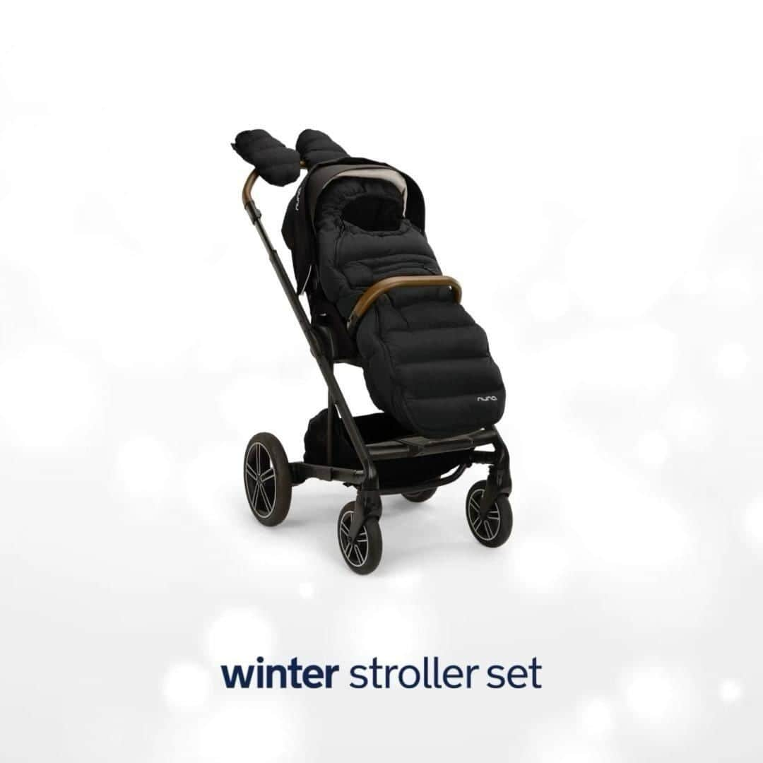 nunaのインスタグラム：「Did someone say essentials? Our new ❄️ Winter stroller set ❄️ will keep baby cozy from toes to nose with our ultra-plush footmuff for baby and comfy mittens for you. We’d say that’s pretty essential 😌」