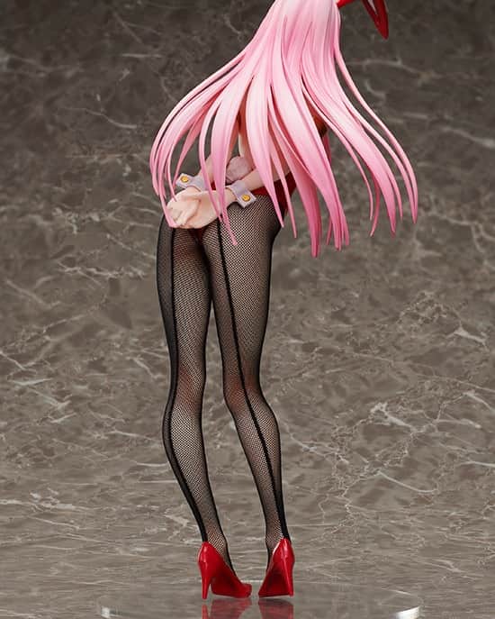 Tokyo Otaku Modeさんのインスタグラム写真 - (Tokyo Otaku ModeInstagram)「If you missed Zero Two the first time around, you now have a chance to pick her up!  🛒 Check the link in our bio for this and more!   Product Name: Darling in the Franxx Zero Two: Bunny Ver. 1/4 Scale Figure (Re-run) Series: Darling in the Franxx Manufacturer: FREEing Sculptor: Yokoyama Paintwork: PINPOINT Specifications: Painted, non-articulated, 1/4 scale PVC figure with stand Figure Height: 430 mm | 16.9" Release info: Originally released in July 2020 with a rerelease in July 2024  #darlinginthefranxx #zerotwo #tokyootakumode #animefigure #figurecollection #anime #manga #toycollector #animemerch」11月10日 10時00分 - tokyootakumode