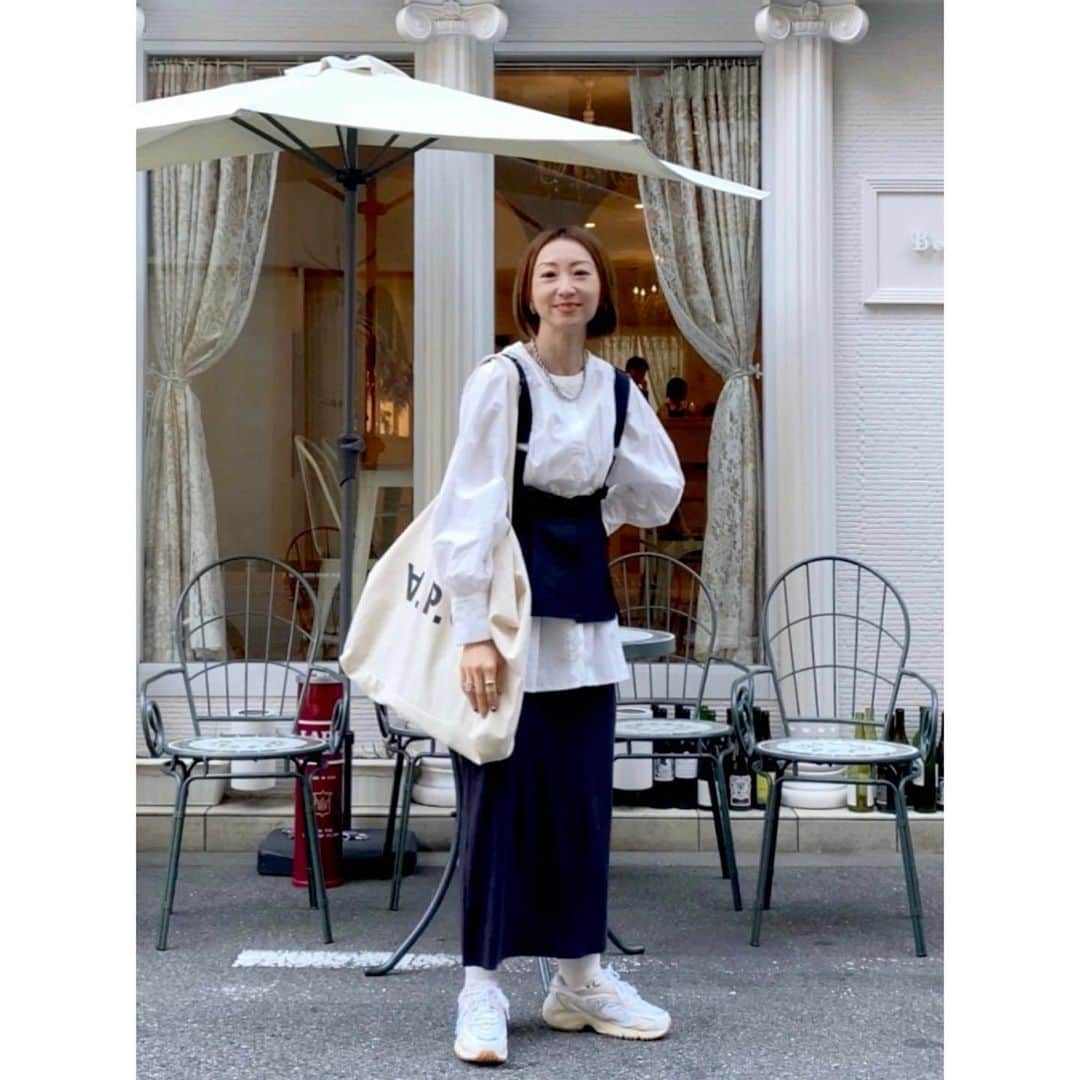 のインスタグラム：「. こないだの全身📸 . . . #code #outfit #ootd . . . 詳しくは#wear で見てね♥︎ wear account → sizu0618 . . . #コーディネート#Locari#着回し#着回しコーデ #着回しアイテム#トレンドコーデ#大人カジュアル#カジュアルコーデ#コーデ#zozotown#秋冬コーデ#秋コーデ#2023fw#冬コーデ」