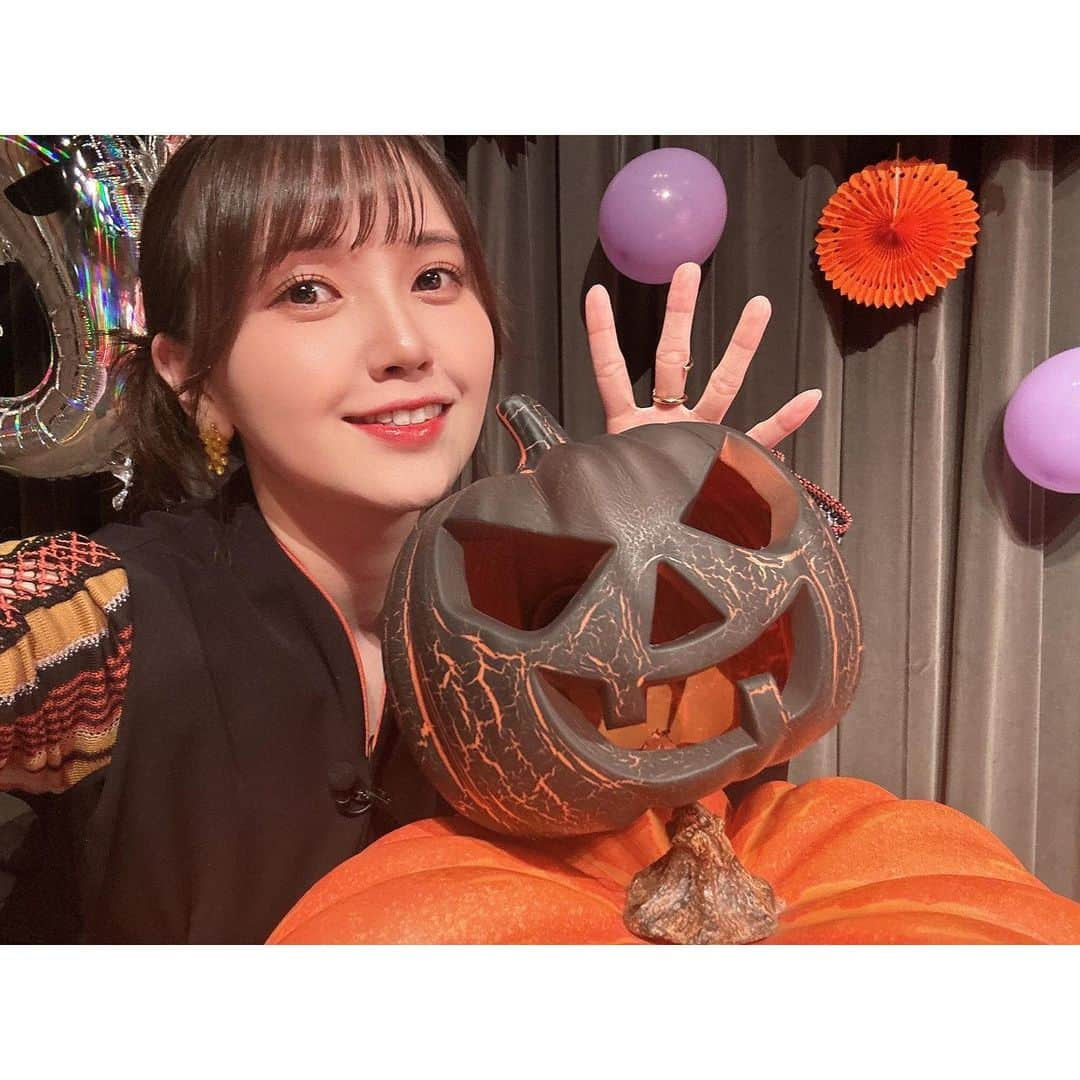 鬼頭明里さんのインスタグラム写真 - (鬼頭明里Instagram)「アフターハロウィンパーティー🎃🌟 　  放課後少年花子くん&地縛少年花子くん2期 　 今後ともよろしくお願いします🌸」11月10日 11時14分 - akarikito1016