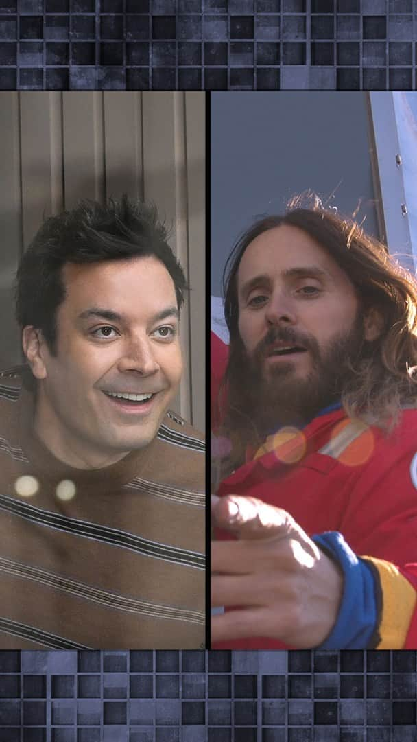 ジミー・ファロンのインスタグラム：「Jimmy and @jaredleto share a moment together while he climbs the @empirestatebldg to announce the upcoming @30secondstomars World Tour! #FallonTonight」