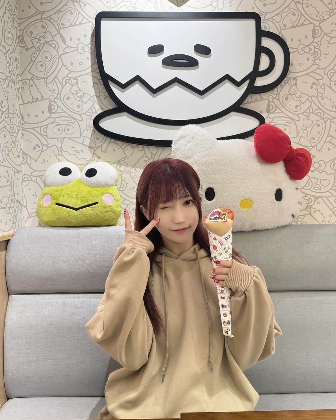 のインスタグラム：「キティちゃんだいすき！箱推し！」