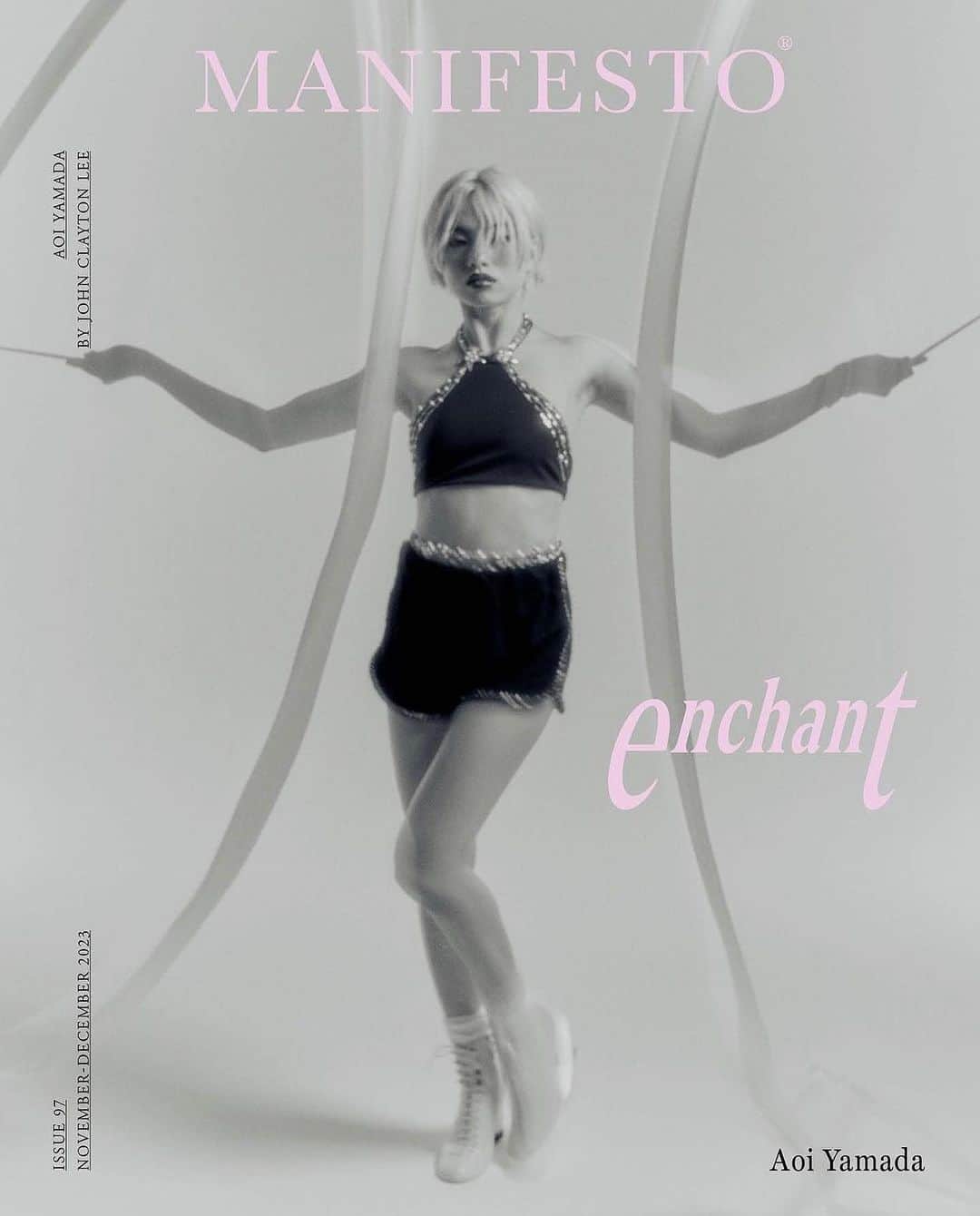 アオイヤマダのインスタグラム：「MANIFEST magazine @manifestomedia 🎀 with @chanelofficial in the November-December Issue #Enchant.  Photography @johnclaytonlee Fashion Direction @yeejonathan Styling @shunji_sawai Casting @shimana_casting  Hair @kuniokohzaki Make-up @tamayoyamamoto  Set Design @yuuu_rinchiii_  Cinematographer @eliot.ymh   #ManifestoMagazine #ChanelCruise」