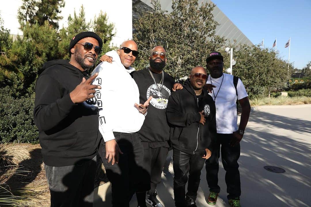 のインスタグラム：「My Guys @djjazzyjeff @warreng @djbattlecat @jermainedupri @djgregstreet I love these guys sincerely」