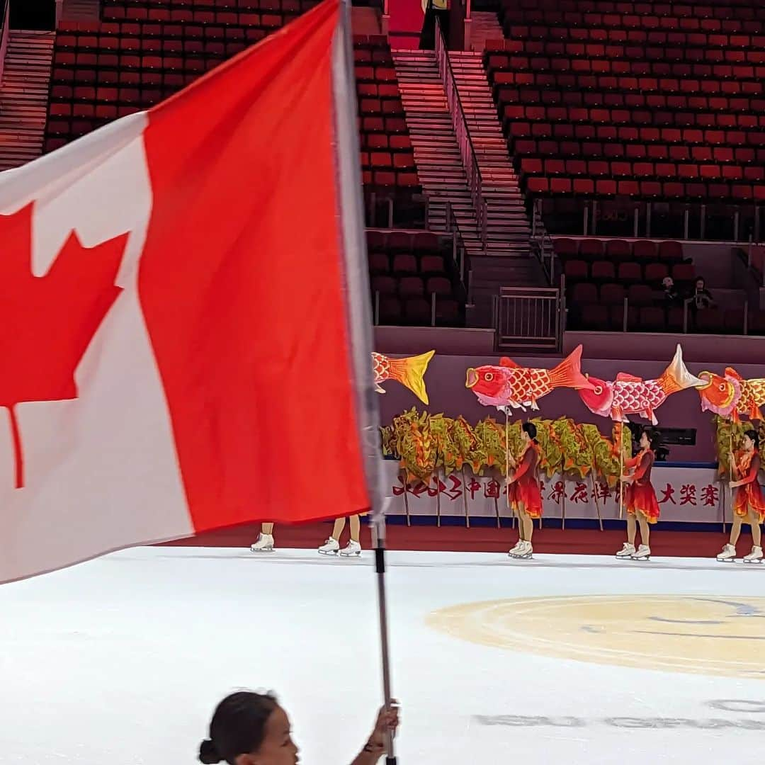 PJクォンのインスタグラム：「A sneak peek at Opening Ceremony - am excited for short program day #cupofchina #chongqing #ilovemyjob❤️」