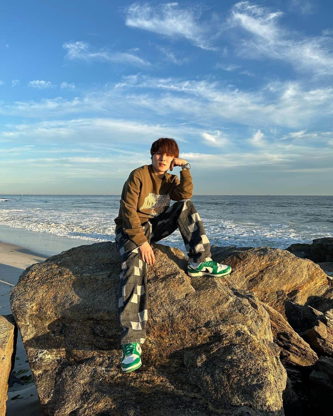 あむぎりさんのインスタグラム写真 - (あむぎりInstagram)「NYの海綺麗やったなぁ 月と太陽両方同時に見えたの凄かった」11月10日 21時39分 - com.amugiri