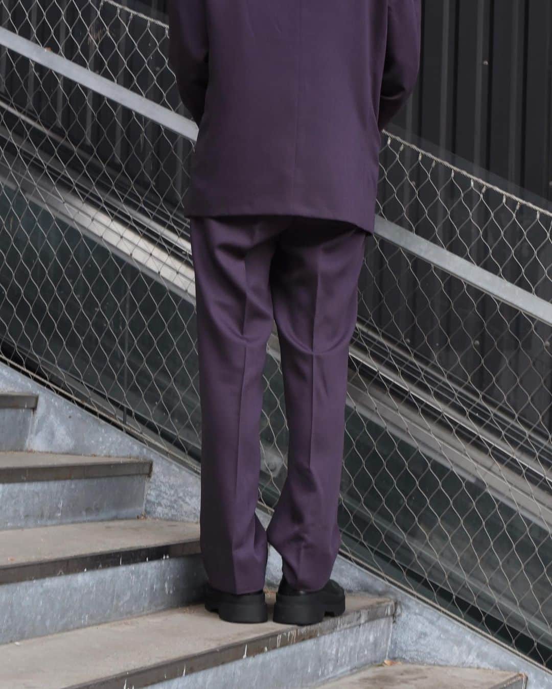 dudeさんのインスタグラム写真 - (dudeInstagram)「・ ・ 【 Pick Up Styling 】 ・ PLESSO - Double Tailored Setup (Purple) ・ 着用モデル: @yotaro_nagaoka 183cm ・ こちらの商品はdudeアカウントプロフィールのURL「dude online」より通販可能な商品となっております。 ・ スタイリングを中心に更新している @dude_harajuku・ 日常・お客様・アイテム等を発信する @dude_harajuku_daily・ どちらのアカウントも是非フォロー宜しくお願い致します。 ・ ・」11月10日 21時45分 - dude_harajuku