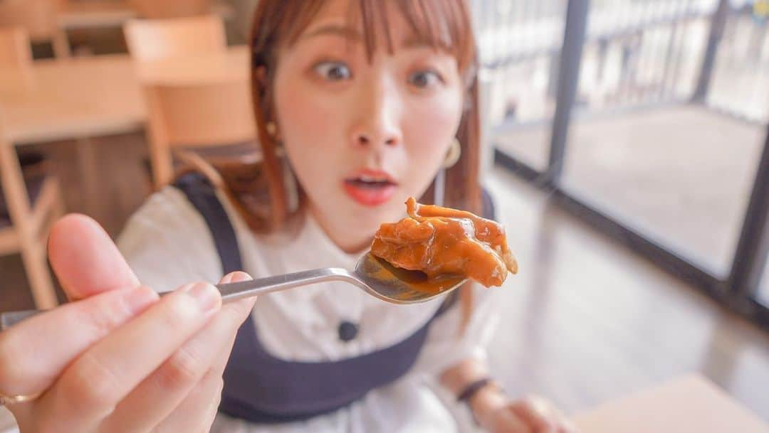 白井奈津さんのインスタグラム写真 - (白井奈津Instagram)「鳥取グルメたべまくりの巻🦀  #鳥取 #鳥取センター #見晴らしの丘  #鳥取グルメ #かに丼 #大山鶏カレー  #馬の背牛骨ちゃんぽん  #海鮮丼 #カニバーガー #zipfm #鳥取デイ」11月10日 21時51分 - shirai_natsu