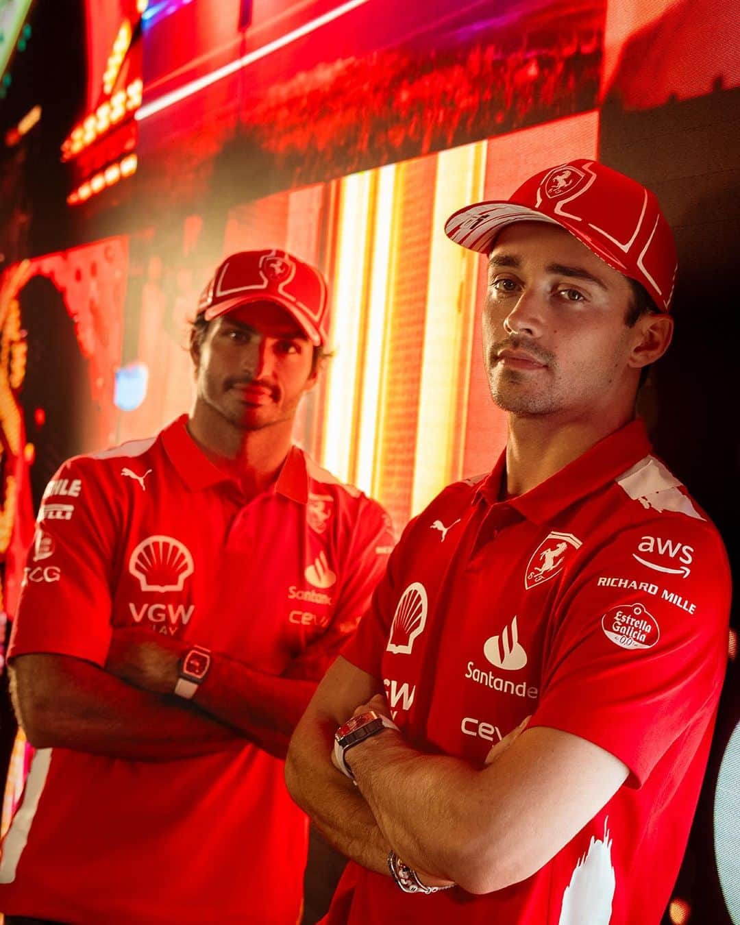 プーマのインスタグラム：「Roughly 200 hours to go before lights out in Vegas ⏳ @scuderiaferrari   @pumamotorsport」