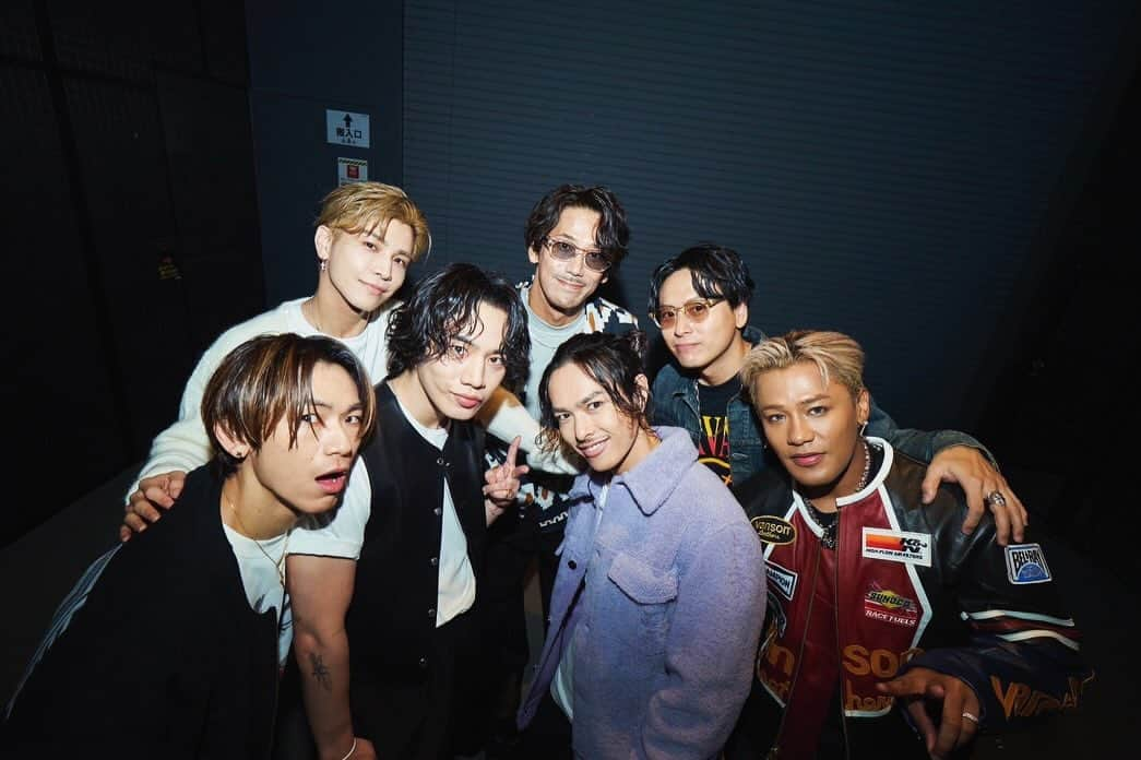 小林直己のインスタグラム：「JSB3 13th anniversary🌈  これからも三代目J SOUL BROTHERS をよろしくお願いします✨  誕生日おめでとうメッセージもたくさんありがとうございます😊💜  #jsb3 #13thanniversary」