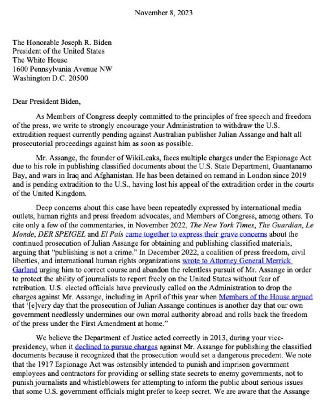 WikiLeaksさんのインスタグラム写真 - (WikiLeaksInstagram)「Bipartisan group of 16 US congresspeople writes to US President Joe Biden warning that he risks damaging the US-Australia alliance and weakening press freedom unless his administration abandons its pursuit of WikiLeaks founder Julian Assange #FreeAssange」11月10日 22時26分 - wikileaks