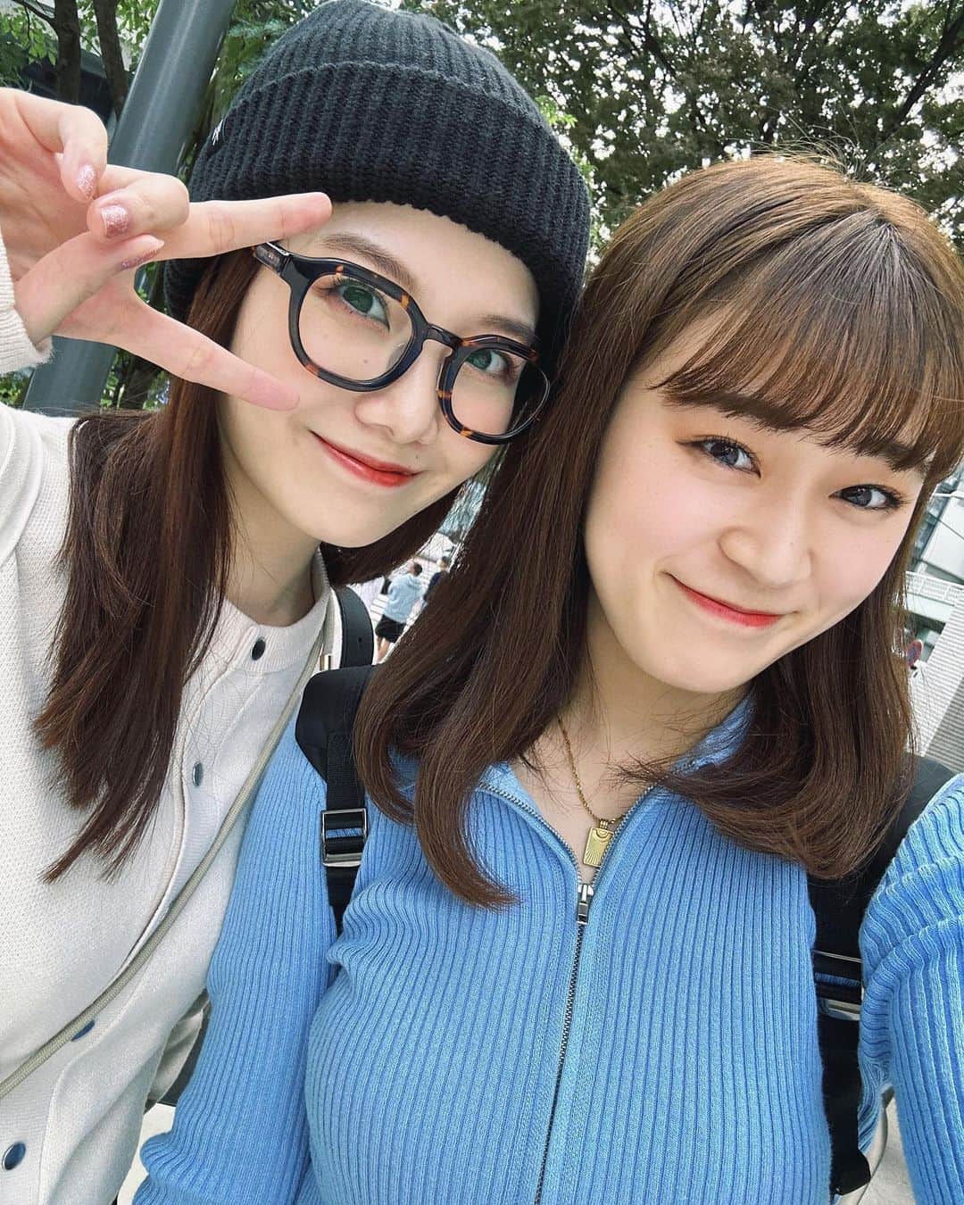 MOMOKAのインスタグラム：「。💜  今日のバースデーガールと、 急にあつまったごまだんごのみなさまと、 染めたての私。 なんとこれ同じ1日の出来事です。驚きでしょ？🦉」