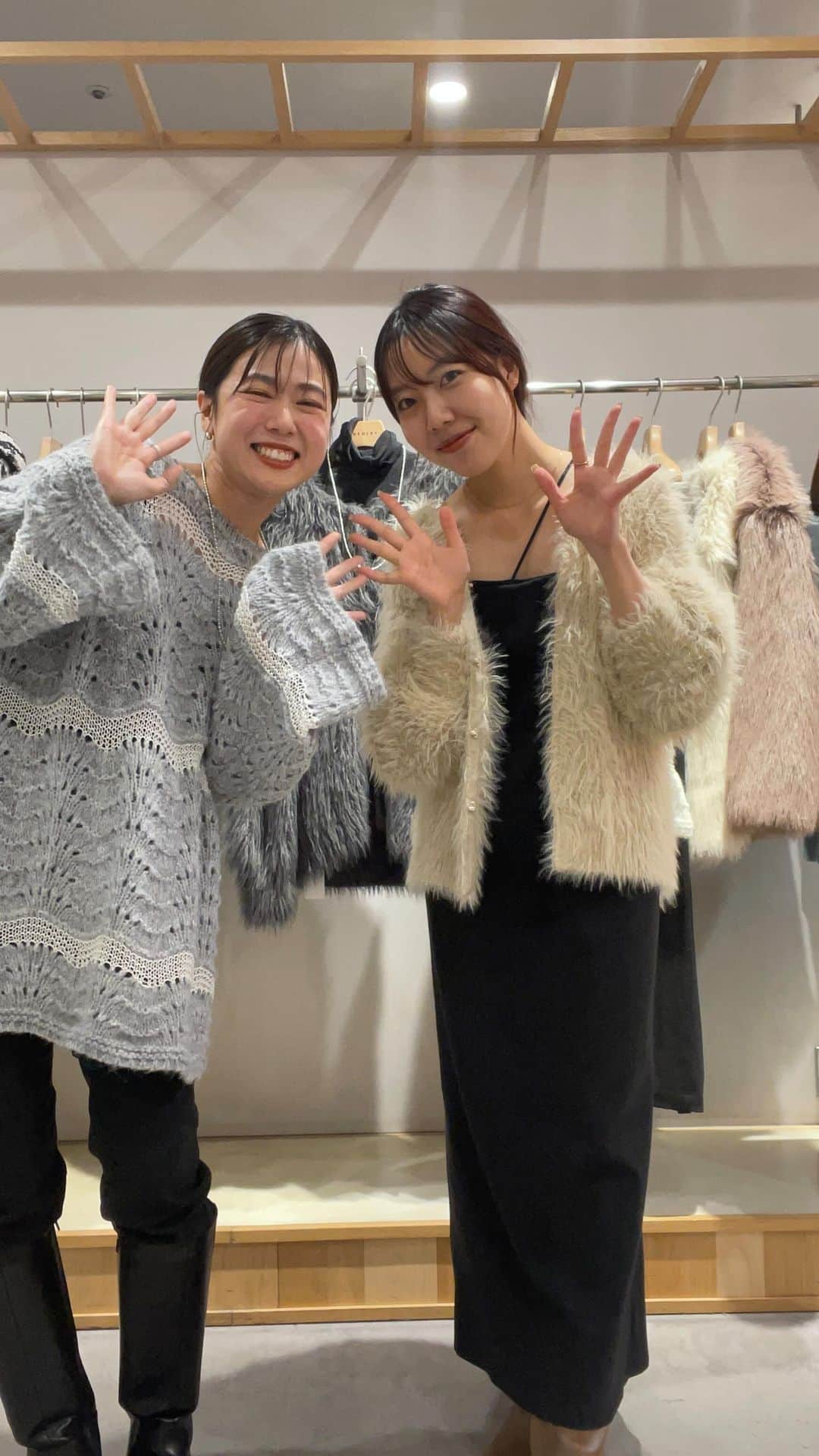 のインスタグラム：「11/10 Insta live 新宿店🌿  LUMINE CARD 10%OFFキャンペーン開催中！」