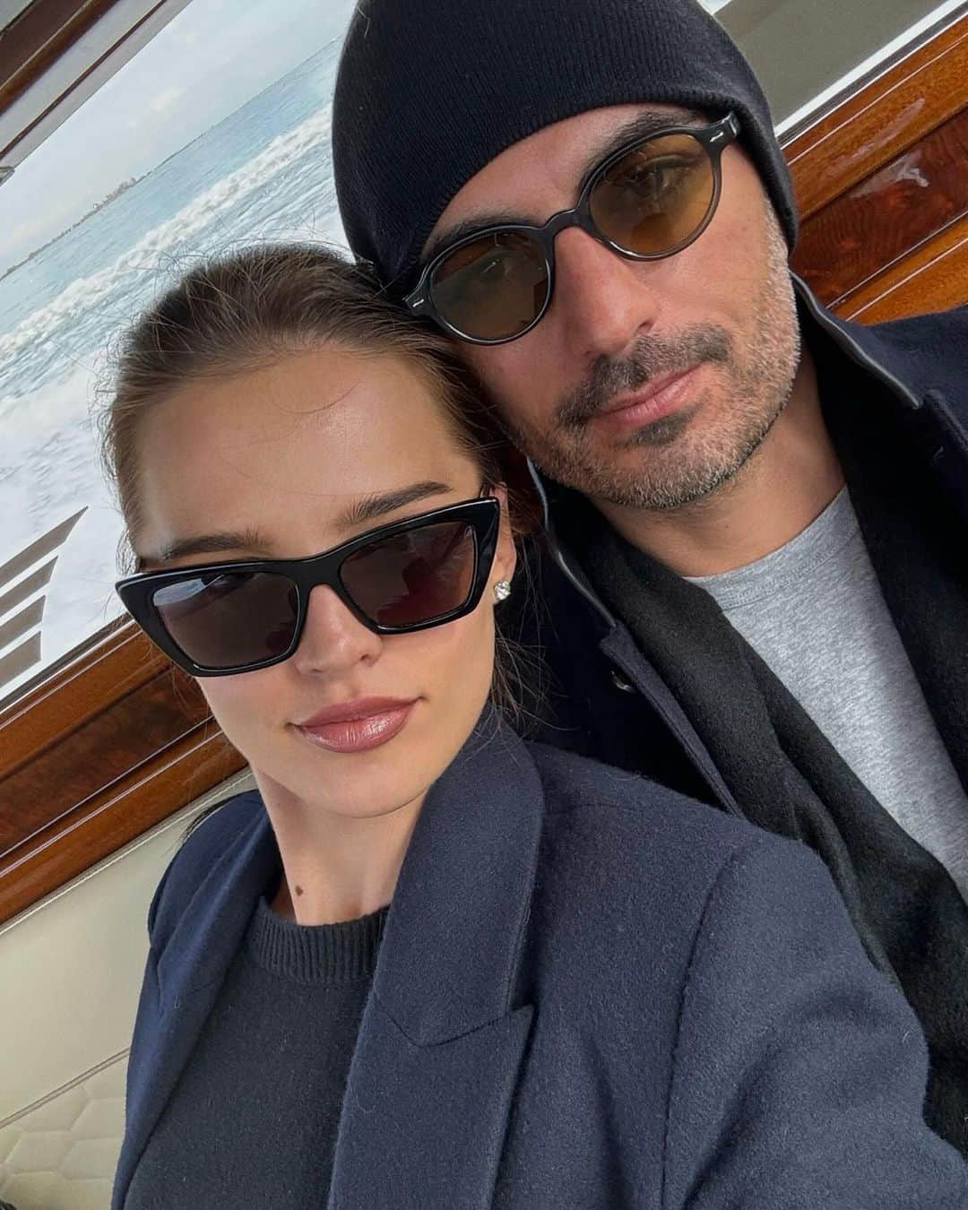 アンナ・アンドレスのインスタグラム：「Ciao Venezia.🩶」