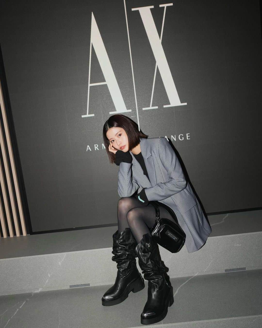 横田ひかるさんのインスタグラム写真 - (横田ひかるInstagram)「ARMANI EXCHANGE インストア DJ イベント featuring RDC ＠A|X 原宿キャットストリートへ🎧  A|Xと音楽を自由に楽しめるイベントでした!A|Xロゴのアイテムやモノトーンのアイテムも可愛いかった~  @armaniexchange   #アルマーニエクスチェンジ #armaniexchange #PR」11月10日 22時56分 - _rncn950805