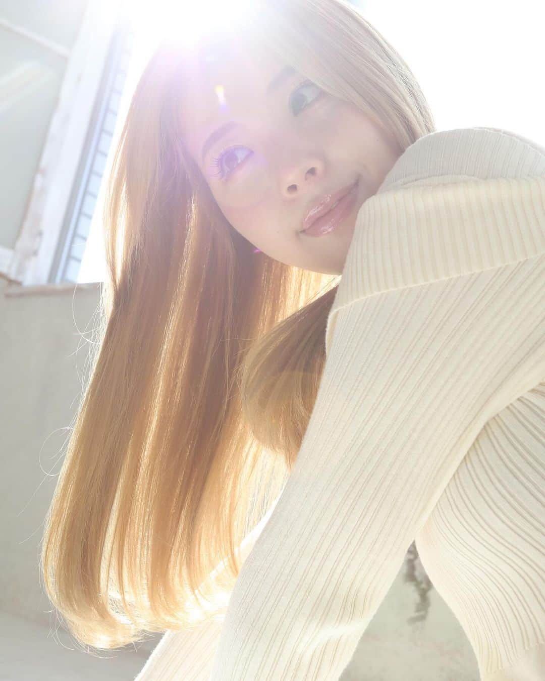 倉田瑠夏さんのインスタグラム写真 - (倉田瑠夏Instagram)「金曜日🌙 今週も、お疲れ様です♡✨  #happyfriday #fridayvibes #goodfriday #fridayfeeling #tgif  #photo #photography #撮影 #me  #japanesegirl #模特 #粉我 #tbt #swag #动漫 #扎心了#pic #横顔 #ポートレート #作品撮り #作品撮りモデル #被写体 #被写体依頼受付中 #ハイトーン女子 #金曜日 #FridayNight #FridayNightDinner #FridayNightOut」11月10日 23時01分 - ruka.kurata