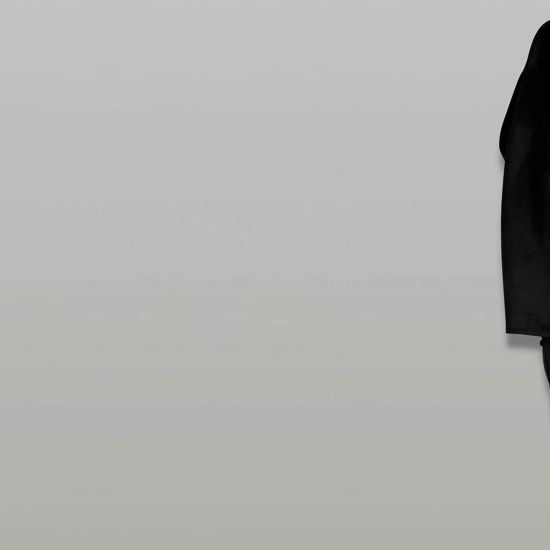 YOKO CHAN & REYC OFFICIALのインスタグラム：「2023-24 Fall Winter Capsule Collection POP UP STOREを開催いたします ブラックとブルーのアクセントが際立つ最新コレクションのほか バラエティー豊かなレザーグッズもご用意しております 皆様のご来店をお待ちしております  11月15日(水) ～ 11月27日(月) 丸井今井札幌本店 一条館2階 LUXURY SELECT 北海道札幌市中央区南1条西2 電話 080-2877-2399（直通）  #yokochan #ヨーコチャン」