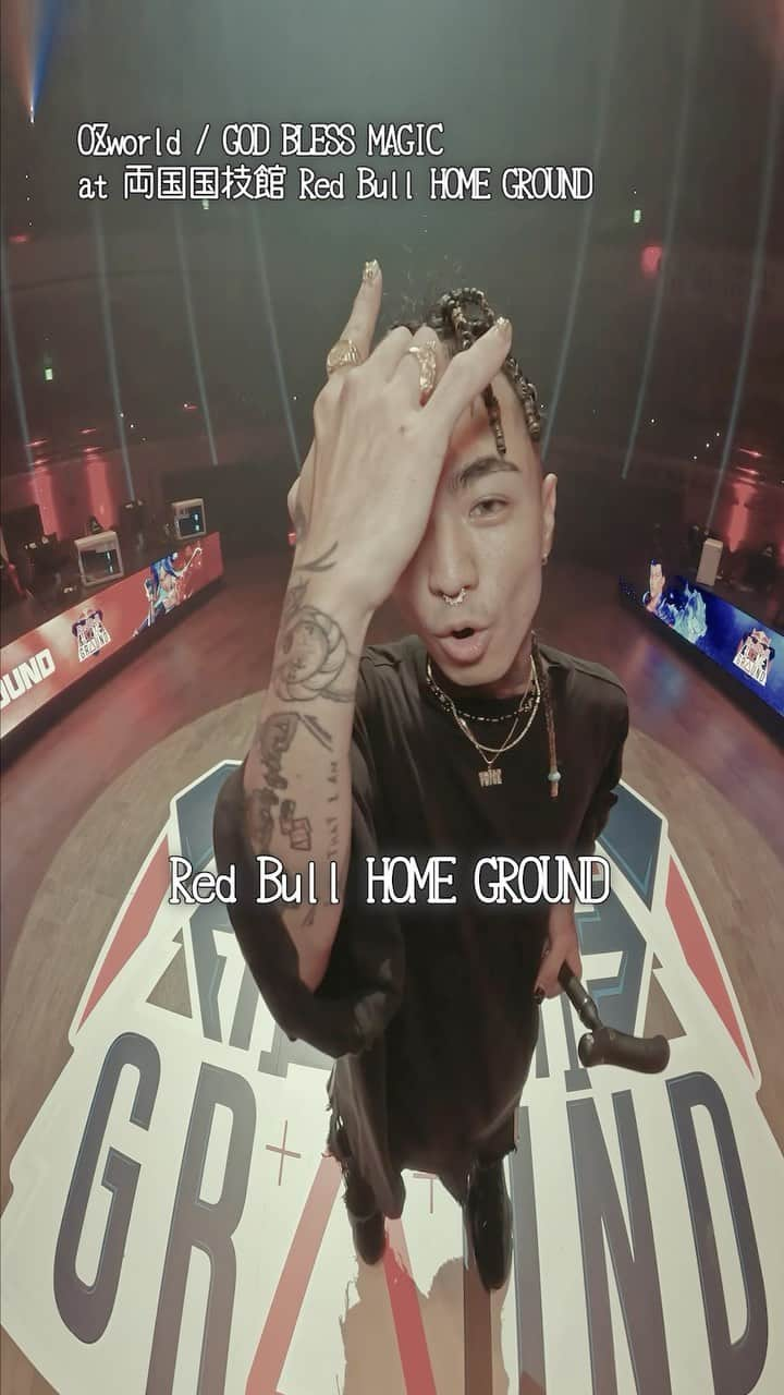 OZworldのインスタグラム：「ㅤㅤㅤㅤㅤㅤㅤㅤㅤㅤㅤㅤㅤ  RedBull主催Valorant世界大会『HOMEGROUND in両国国技館』 最近リリースした3rd ALBUM"SUN NO KUNI" からGOD BLESS MAGICが大会テーマソングとしてフィーチャーされました🐲🌞  俺もジャンプピークの練習しなきゃな現実で では！」