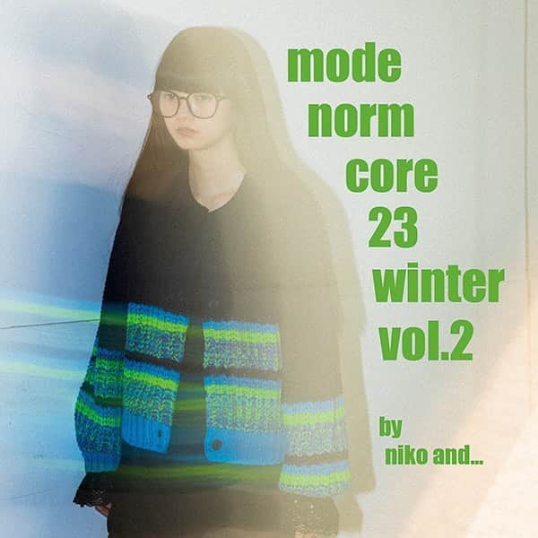 のインスタグラム：「. \ MODE NORM CORE 23 winter Vol2 /  予約でも大人気のアイテムが発売開始✨ 今回もこだわりのアイテムとビジュアルをぜひチェックしてみてください👀 ___________________________ アイテムの詳細は商品タグ🏷️ 又はプロフィールURLからご覧ください☺️ @nikoand_official   #nikoand #ニコアンド #であうにあう #styleeditorialbrand #uni9uesense」