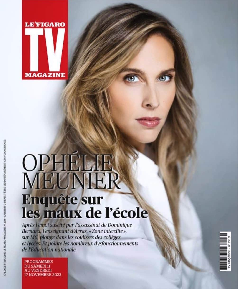 オフェーリ・ムニエさんのインスタグラム写真 - (オフェーリ・ムニエInstagram)「Dimanche dans Zone Interdite : Enquête sur les maux de l’école. Merci @tvmagfr pour votre regard sur notre documentaire. Rendez-vous sur M6 @zoneinterditem6 @m6officiel」11月10日 17時00分 - opheliemeunier