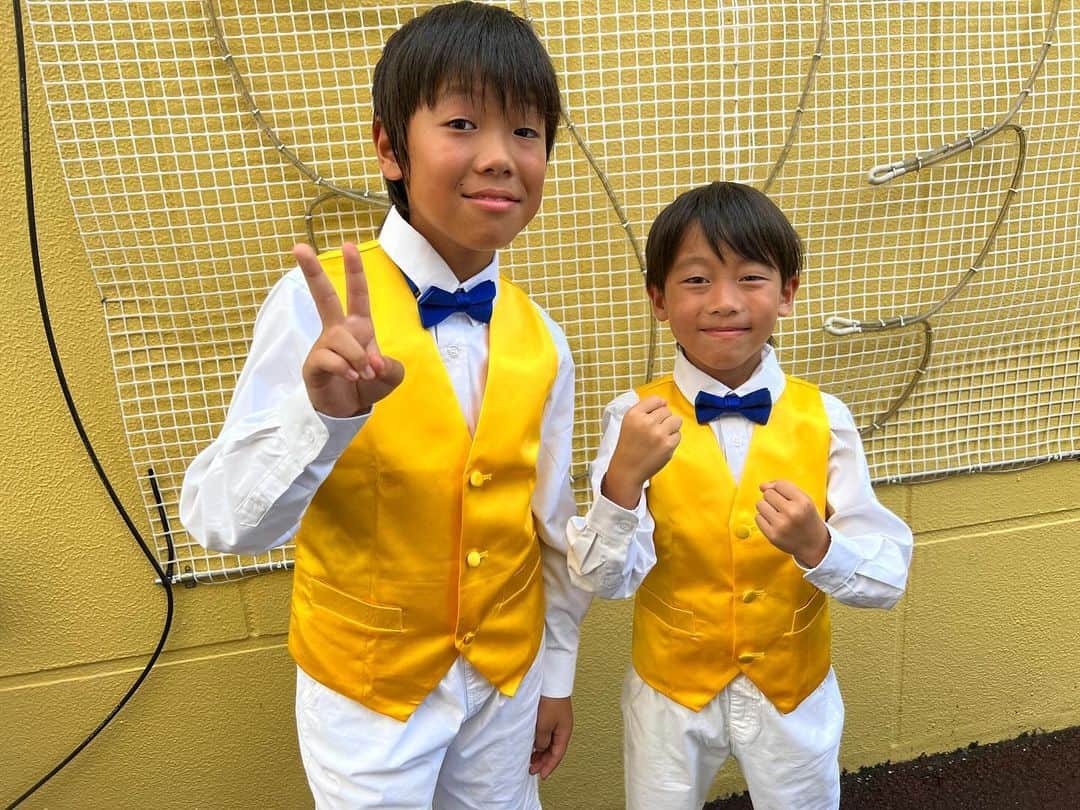 だーしま動画チャンネルのインスタグラム：「バンダイナムコアミューズメント公式YouTubeチャンネル わくわくバラエティ！もっとファン課！！で公開されました✨ 今回はかなとくん、しおんくんが浅草花やしきの新エリアをレポート！ みんな見てね✨  https://youtu.be/Q_Sgm8HjT3w?si=JK0367hL5fIpPkhv」
