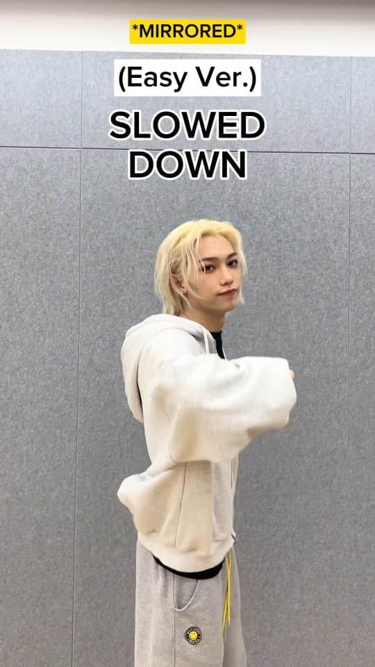 Stray Kidsのインスタグラム：「필릭스의 '락 (樂)' 이지 버전 안무 튜토리얼🕺 Felix's 'LALALALA' Easy Ver. dance tutorial👐 #락챌린지 #LALALALA_Challenge  #StrayKids #스트레이키즈 #필릭스 #Felix #樂_STAR #ROCK_STAR #락 #樂 #LALALALA #StrayKidsComeback #YouMakeStrayKidsStay」