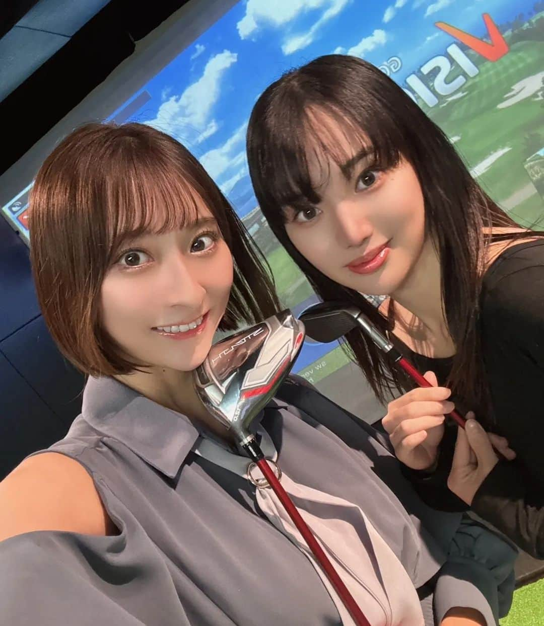 保坂玲奈さんのインスタグラム写真 - (保坂玲奈Instagram)「さきちぃと西麻布でおデート🤍  サウナ→マッサージ→ゴルフ→焼肉 なんともラグジュアリーな1日だった🥺🤍  完全に手ぶらで行けるから どんな服装でも、どんな時でも使えそう✨ レンタルの水着もウェアも可愛かった♡  シュミレーションゴルフは、系列店のしゃぶしゃぶを 食べながら遊べるお部屋があって、 忘年会とかゴルフ好きなみんなでしっぽり鍋を 囲みながらゴルフシタイ⛳✨  完全個室で人目を気にせず、 なんだか大人なおデートでした🥹🍷  #thespatokyo#サウナ女子#サ活#プライベートサウナ#会員制サウナ#sauna#やきにく九#個室焼肉#東京焼肉#焼肉#japanesebbq#thegolftokyo#ゴルフ女子#シミュレーションゴルフ#ゴルフバー#golf」11月10日 17時49分 - __renao_0707