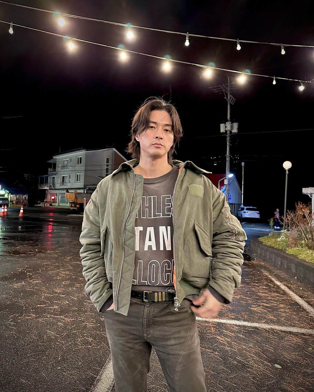 キム・ジフンさんのインスタグラム写真 - (キム・ジフンInstagram)「_  춥네」11月10日 23時18分 - jiraishin99