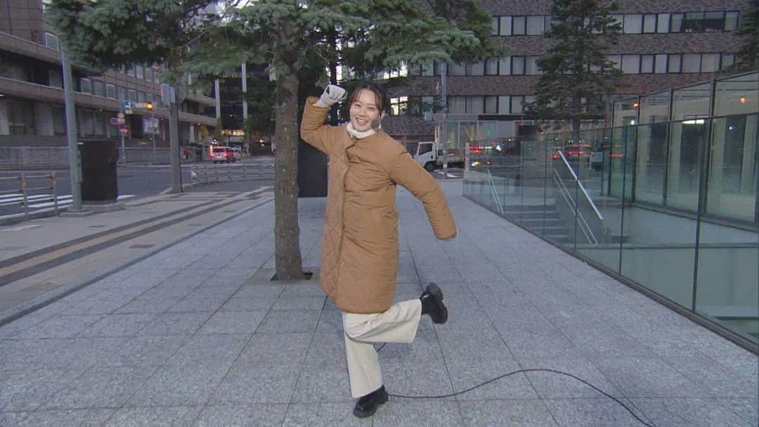 北海道テレビ「イチオシ！モーニング」さんのインスタグラム写真 - (北海道テレビ「イチオシ！モーニング」Instagram)「今週も平日の #イチモニ を ご覧いただきありがとうございました🙇  11月も皆さんのおでかけの参考になっていますでしょうか⁉️ #札幌おでかけ天気   今回は１週間分のタイトルコールを15秒でまとめました🤏  良い週末をお過ごしください🪭  #福地妃菜美 #髙橋まりも #ルナ」11月10日 18時20分 - htb_ichimoni