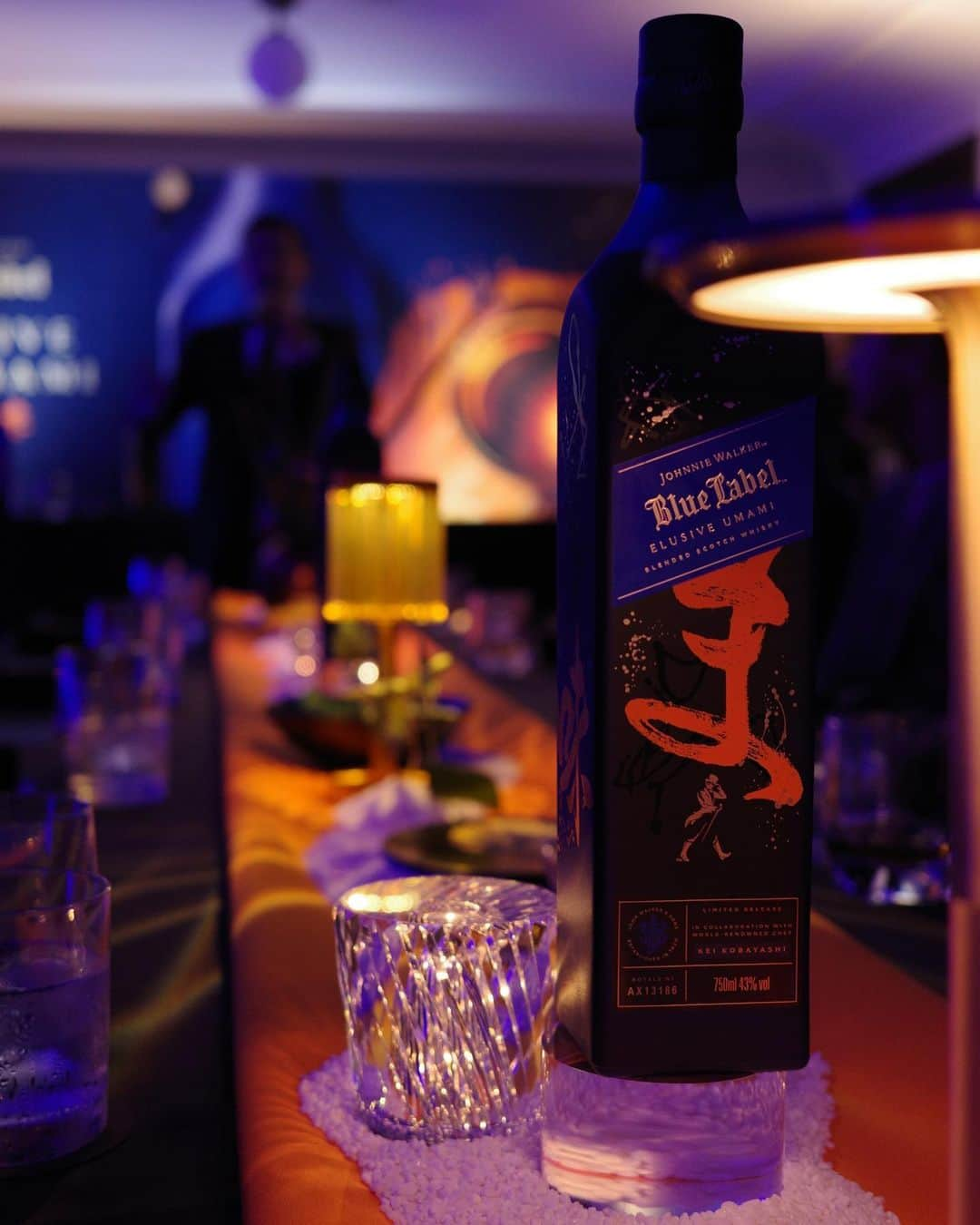 吉田沙世さんのインスタグラム写真 - (吉田沙世Instagram)「@johnniewalkerjapan 香りたかく味わい深いブルーラベルのウイスキー🥃  "うま味"をテーマにした食事との相性を楽しみながらテイスティングさせて頂きました。 11月21日から数量限定での発売だそうですよ♪   #PR #JWUMAMI #ジョニーウォーカーブルーラベル」11月10日 18時39分 - sayobaby