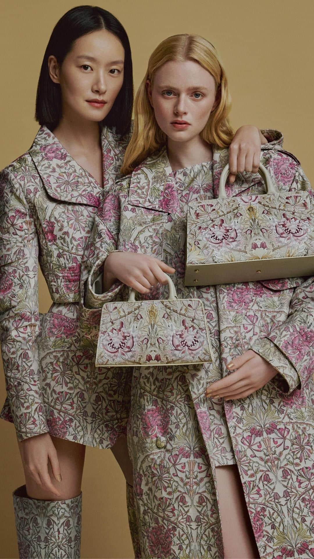 のインスタグラム：「The iconic #AIGNER Cybill bag gets a floral update for the #AIGNERSS24 season.   Explore and shop the Exclusive Runway Edition in stores and at aignermunich.com」