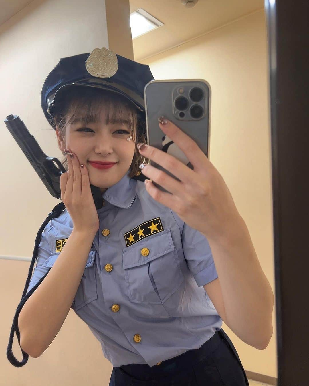 小山星流さんのインスタグラム写真 - (小山星流Instagram)「警察官コスプレ👮‍♀️  #follow #police #警察官 #警察官コスプレ #警察コスプレ #コスプレ #ハロウィンコスプレ #fypシ」11月10日 19時09分 - uugirl_new_seina