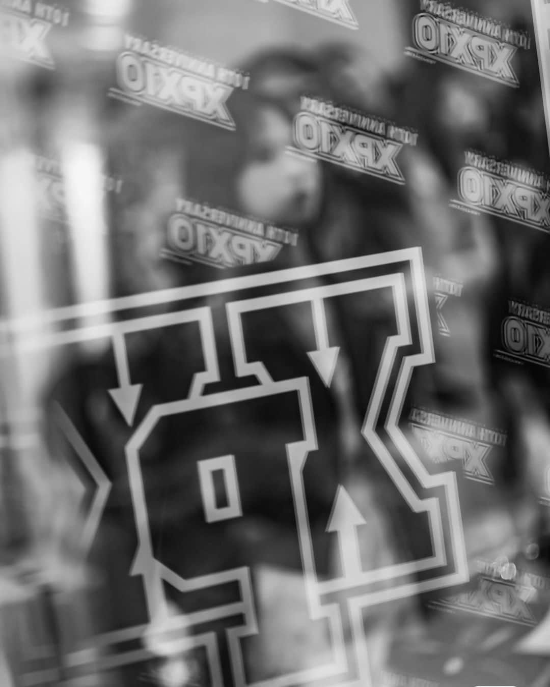 チャウ・パッホウさんのインスタグラム写真 - (チャウ・パッホウInstagram)「🖤🤍🖤🤍  #xpx #xpx10」11月10日 19時07分 - punkhippie
